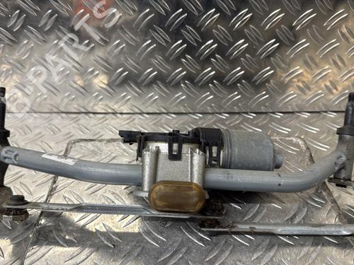 Front wiper motor PEUGEOT 208 I (CA_, CC_) 1.6 VTi | BP24505688M29 