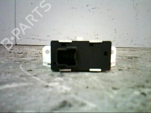Used Warning switch FORD FOCUS I (DAW, DBW) [1998-2009]  21368980