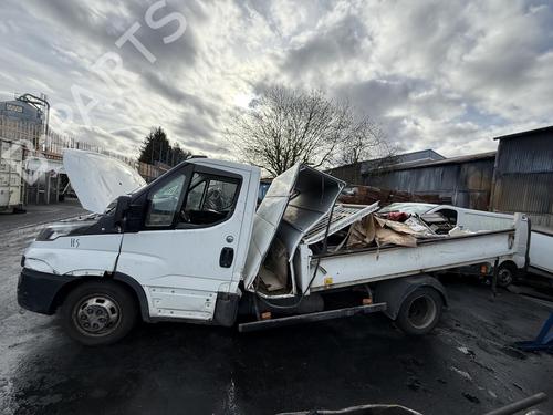 Fuse box IVECO DAILY VI Van 33S16, 35S16, 35C16, 38S16, 40C16, 42S16, 50C16 | BP23809299E1  - Image 13