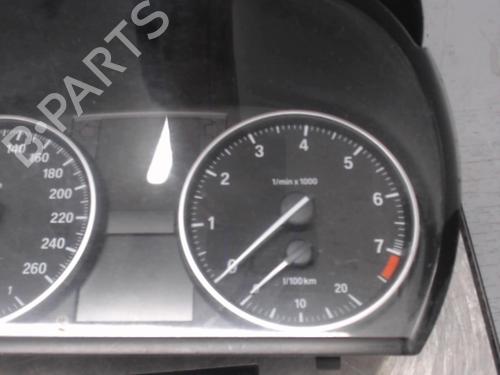 Instrument cluster BMW 3 Convertible (E93) 320 i | BP21296057C47 