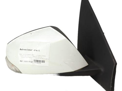 right-mirror-renault-megane-iii-hatchback-bz01_-b3_-2008-36652529 main image