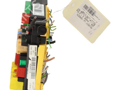Used Fuse box Fuse box PEUGEOT 208 I (CA_, CC_) 1.2 VTI 82 (82 hp) 21305074 21305074