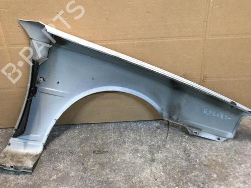 Used Left front fenders Left front fenders VOLVO 460 (464) 1.8 (90 hp) 21317059 21317059