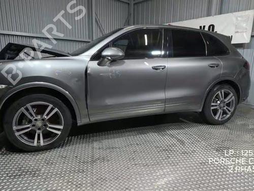 Front left lock PORSCHE CAYENNE (92A) 3.0 Diesel | BP32316228C98 - Image 14