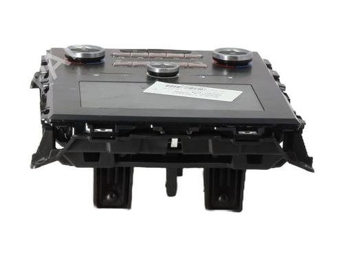 Used Display monitor Display monitor RENAULT MEGANE IV Hatchback (B9A/M/N_) 1.3 TCe 115 (B9N9) (116 hp) 26491968 26491968