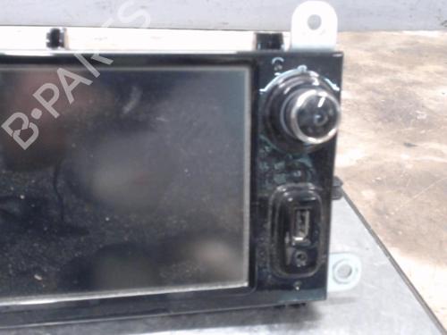 Used Radio RENAULT CLIO IV (BH_) 1.2 16V (73 hp) 21562232