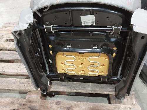 Right front seat VW CRAFTER 30-50 Van (2E_) 2.5 TDI | BP33453131C16 - Image 5
