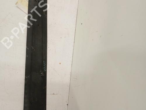 Used Door moulding trim PEUGEOT PARTNER Tepee 1.6 HDi (112 hp) 32184506