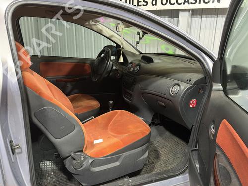 Left headlight CITROËN C2 (JM_) 1.1 | BP32045528C28 