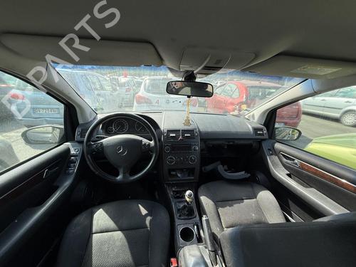 Left front window motor MERCEDES-BENZ A-CLASS (W169) A 160 CDI (169.006, 169.306) | BP25907196E21 