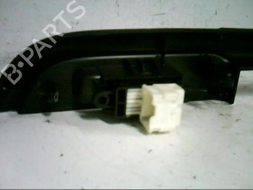 Right rear window switch NISSAN X-TRAIL I (T30) 2.2 Di 4x4 | BP21365134I28 