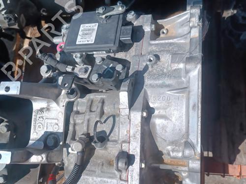 Used Gearbox Gearbox CITROËN C4 Picasso II 2.0 BlueHDi 150 (150 hp) 26715110 26715110
