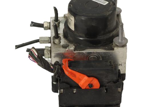 Used ABS pump ABS pump TOYOTA YARIS (_P13_) 1.4 D (NLP130_, NLP130) (90 hp) 38476702 38476702