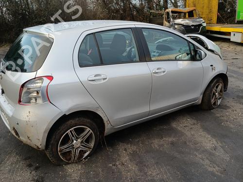 Right mirror TOYOTA YARIS (_P9_) 1.4 D-4D (NLP90_, NLP90R) | BP31793906C27 