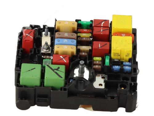 Used Fuse box PEUGEOT 208 I (CA_, CC_) 1.2 VTI 82 (82 hp) 31908991