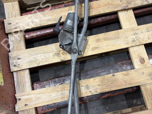 Used Front wiper motor Front wiper motor MERCEDES-BENZ SPRINTER 3,5-t Van (B906) [2006-2020] 36803763 36803763