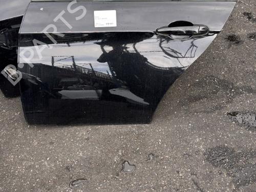 Used Left rear door Left rear door 21300631 21300631