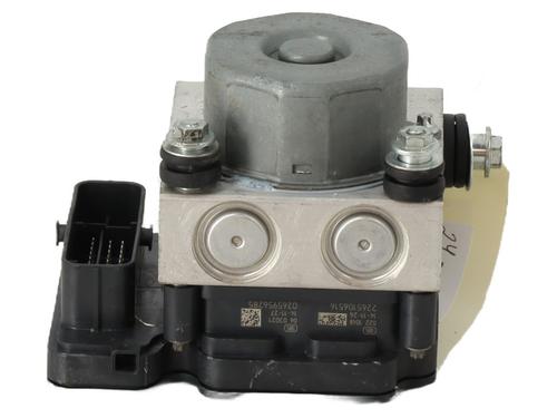 Used ABS pump DACIA SANDERO II TCe 90 (B8M1, B8MA, B8AC) (90 hp) 23814167