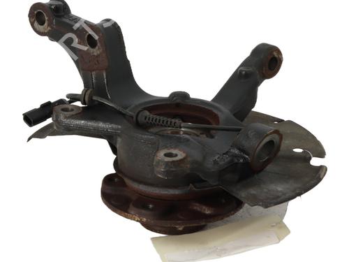 Used Right front steering knuckle NISSAN JUKE (F16_) DIG-T 117 (117 hp) 30322707