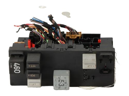 Used Fuse box Fuse box VW TOURAN (1T1, 1T2) 2.0 TDI (136 hp) 21371922 21371922