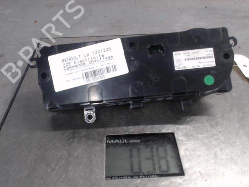 Used Climate control RENAULT ZOE (BFM_) ZOE (88 hp) 21292398