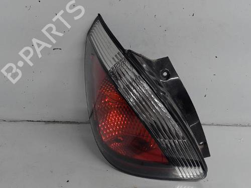Used Left taillight KIA RIO II (JB) 1.4 16V (97 hp) 21369790