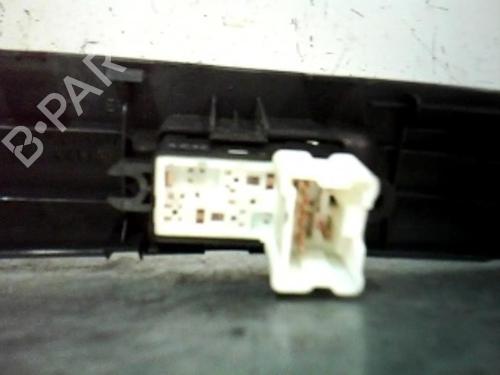 Right front window switch NISSAN MICRA III (K12) 1.5 dCi | BP21362691I26 