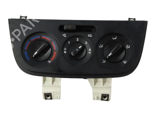 Comando clima PEUGEOT BIPPER (AA_) 1.4 HDi (68 hp) 31175641