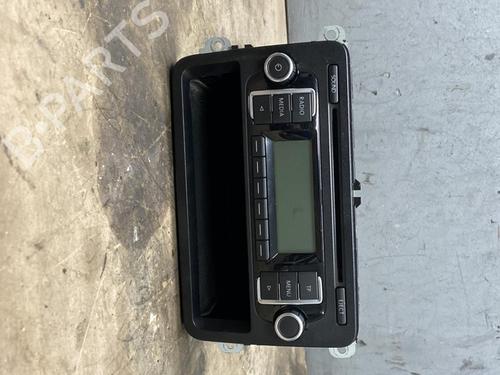 Radio VW POLO V (6R1, 6C1) 1.6 TDI | BP21301470E6 