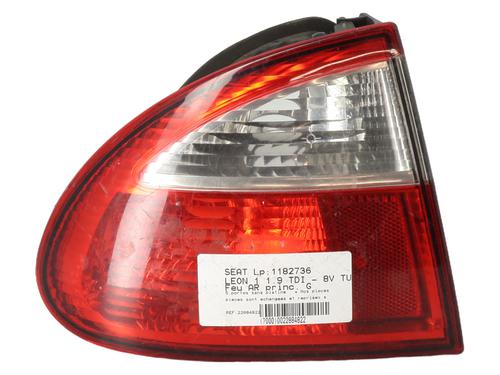 Used Left taillight SEAT LEON (1M1) 1.9 TDI (110 hp) 21303487