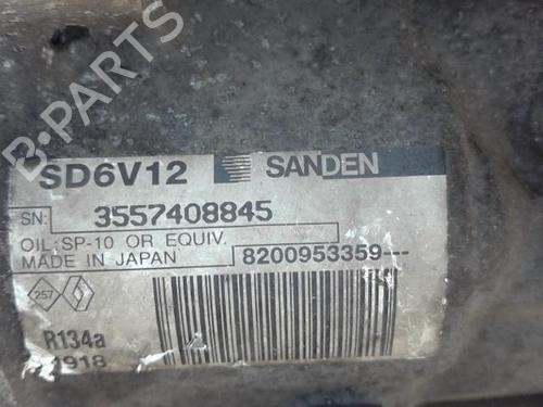 Used AC compressor AC compressor RENAULT TWINGO II (CN0_) 1.5 dCi (CN0U) (84 hp) 21318123 21318123