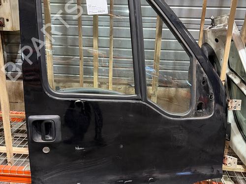Used Right front door Right front door 39109725 39109725