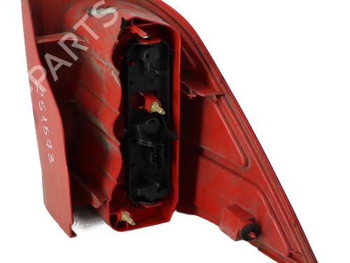 Right taillight PEUGEOT 1007 (KM_) 1.4 | BP27183970C35 