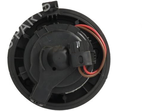 Heater blower motor RENAULT CLIO IV (BH_) 1.5 dCi 90 | BP21312191M62 