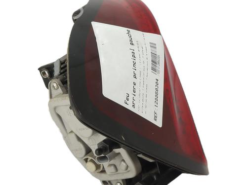 left-taillight-fiat-tipo-hatchback-356_-357_-2016-36938909 main image