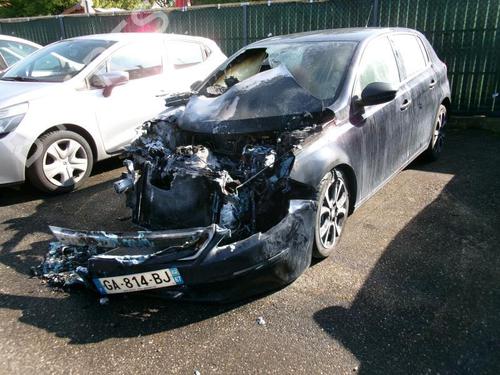 Used Parts PEUGEOT 308 II (LB_, LP_, LW_, LH_, L3_) 1.2 VTi 72 (82 hp) 1993491