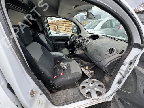 Seat buckle NISSAN NV250 Van (X61) dCi 115 | BP21316178I32