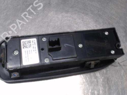 Used Left front window switch Left front window switch FORD KUGA I 2.0 TDCi 4x4 (136 hp) 21296182 21296182