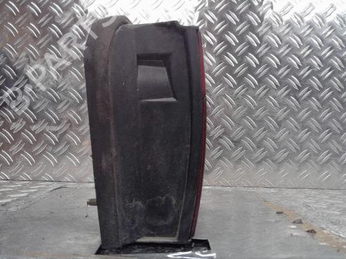 Used Right taillight Right taillight ALFA ROMEO 155 (167_) 1.9 TD (167.A3B, 167.A3) (90 hp) 21303930 21303930