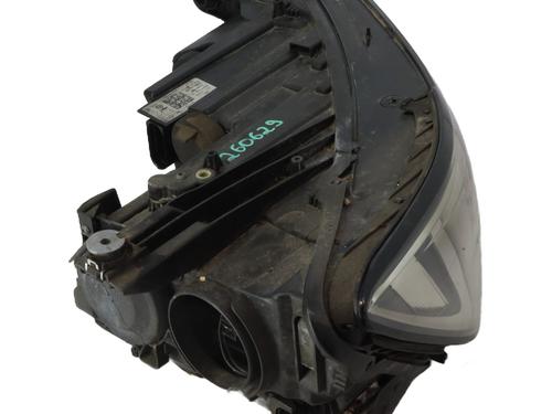 Used Right headlight Right headlight VW PASSAT B8 (3G2, CB2) 1.6 TDI (120 hp) 33827208 33827208