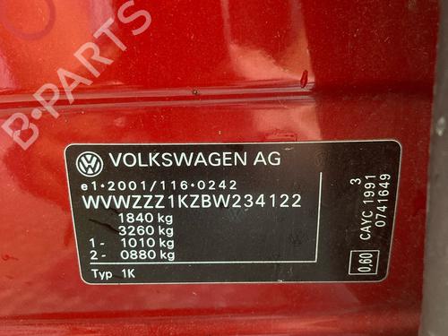 Brugte VW GOLF VI (5K1) 1.6 TDI 4865244
