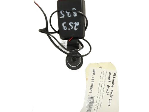 Sikkerhedssele-spænde RENAULT TWINGO III (BCM_, BCA_) 1.0 SCe 70 (BCMB) | BP30821648I32