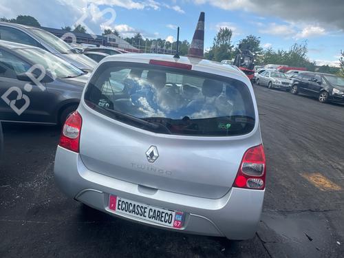 Fuse box RENAULT TWINGO II (CN0_) 1.2 16V (CN0K, CN0V, CN0A) | BP38502178E1 - Image 10