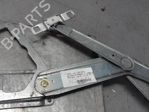 Right front window motor OPEL ASTRA F Hatchback (T92)  | BP21372058E20 