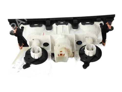 Used Climate control Climate control SUZUKI SWIFT IV (FZ, NZ) 1.2 4x4 (AZH412, ZD72S) (94 hp) 21306710 21306710