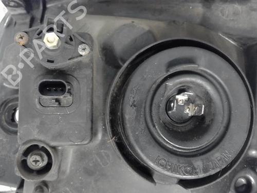 Used Right headlight Right headlight 21302428 21302428