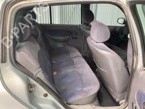 Used Parts RENAULT CLIO I (B/C57_, 5/357_) 4613853