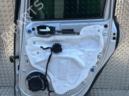 Right rear door PEUGEOT 3008 I MPV (0U_) 1.6 HDi | BP26737393C5