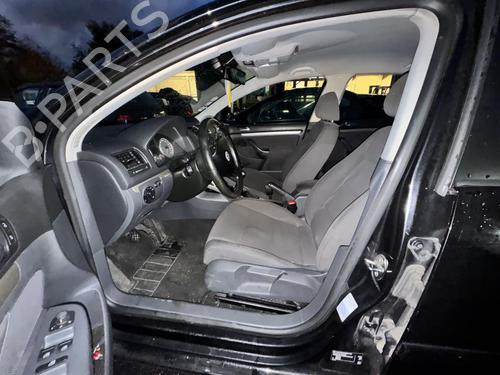 Rudehejsemotor forskærm højre VW GOLF V (1K1) 1.9 TDI | BP21320156E20 
