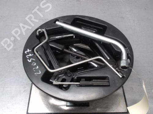 Used Jack Kit FIAT 500 (312_) 1.2 (312AXA1A) (69 hp) 21369003